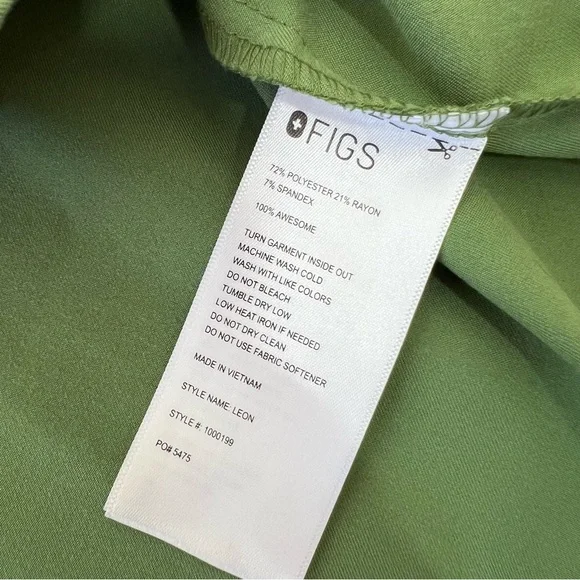 Figs Green Leon Scrub Top - Picture 15 of 15